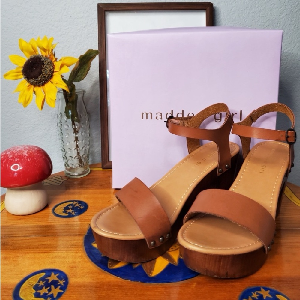 Madden Girl Brown Heel Size 9